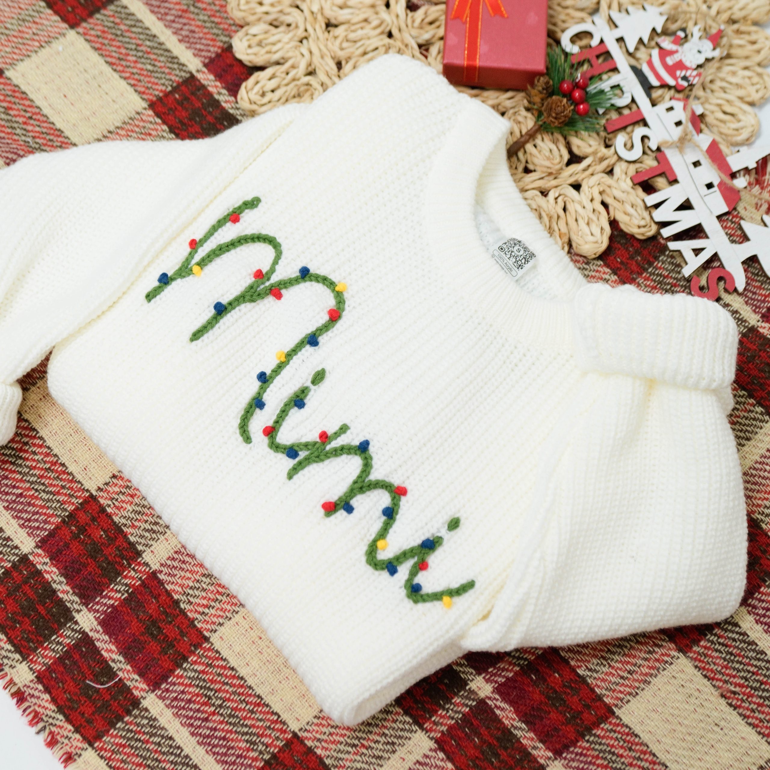 Custom Hand-Embroidered Mimi Christmas Knitted Sweater – Personalized Knit with Festive Lights Design-10